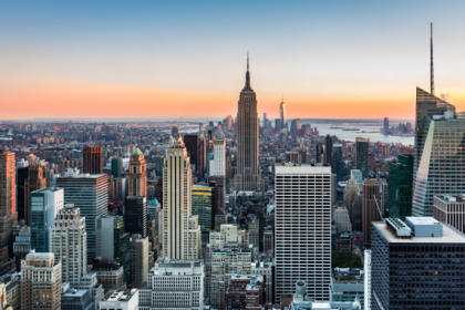 Prisão Após Guerra de Bolas de Neve em Nova York: Quando Brincadeira se Transforma em Conflito Político