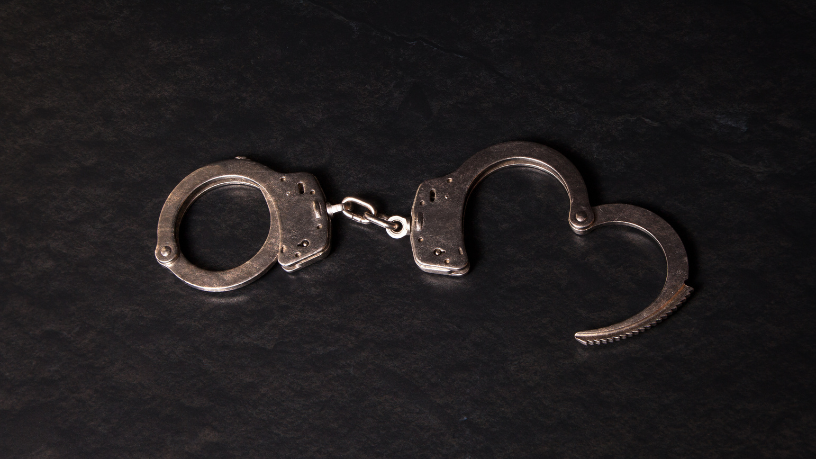 Análise da Decisão do STF sobre a Prisão de Zambelli e o Reconhecimento Internacional da Justiça